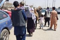 Ratusan Siswi Melarikan Diri dari Afghanistan Menuju Kanada