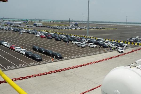 Perdana, Pelabuhan Patimban Kapalkan 700 Unit Kendaraan ke Belawan