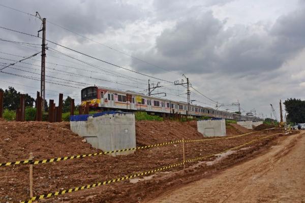 Jalur 4 dan 5 Stasiun Manggarai Ditutup Mulai Besok