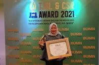 ASDP Raih Penghargaan TJSL&CSR Award 2021 BUMN Track