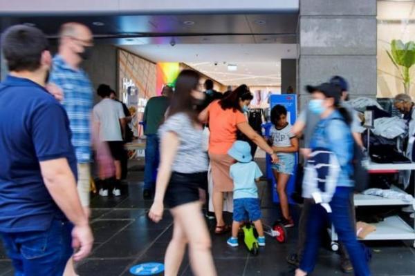 Setelah Jalani Lockdown 9 Bulan, Kini Masyarakat Melbourne Mulai Beraktivitas di Luar Ruangan 