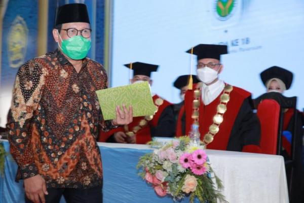 Mendes PDTT Ajak Mahasiswa Indonesia Mengabdi di Desa