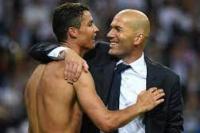 Cristiano Ronaldo Inginkan Zidane di MU