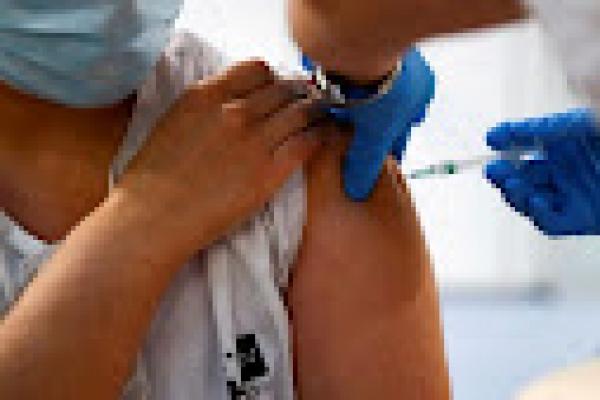UE Izinkan Penyuntikan Vaksinasi kepada Anak 5-11 Tahun