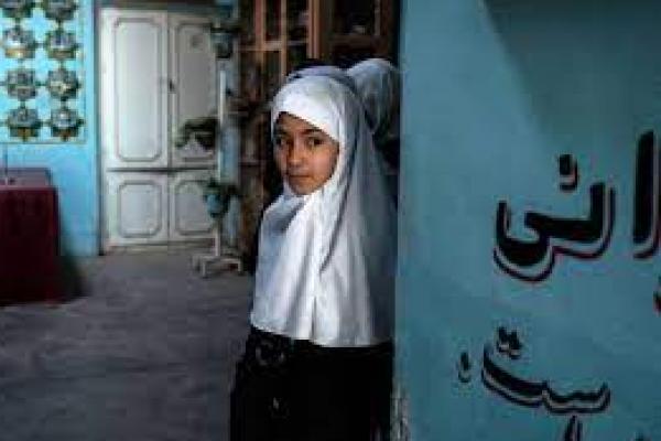 Upaya Unik Membuka Kembali Sekolah Perempuan di Herat,  Afghanistan