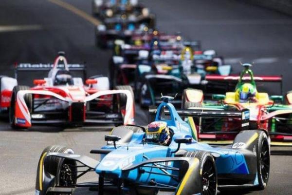 Sebanyak 50 Persen Lebih Penonton Formula E Dari Manca Negara