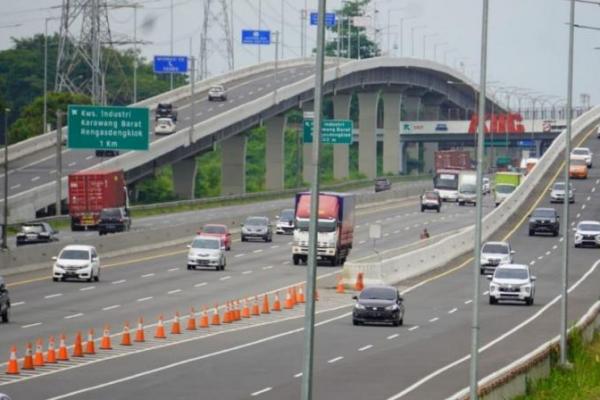 Hingga H-2 Natal, Sebanyak 1,1 Juta Kendaraan Tinggalkan Jabotabek