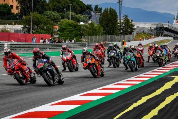 Disetujui Jokowi, Penonton MotoGP Dari 65 Ribu Menjadi 100 Ribu Orang 