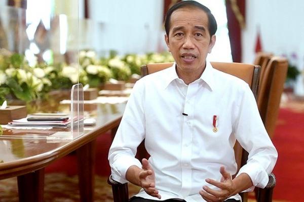 Presiden Jokowi Minta Status PPKM Dievaluasi