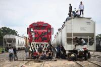 Sembunyi dalam Ambulans, Meksiko Temukan 3.000 Imigran Gelap