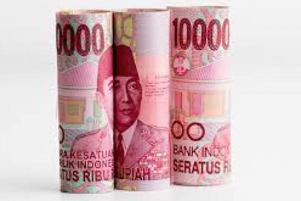  Rupiah Melemah Jelang Imlek