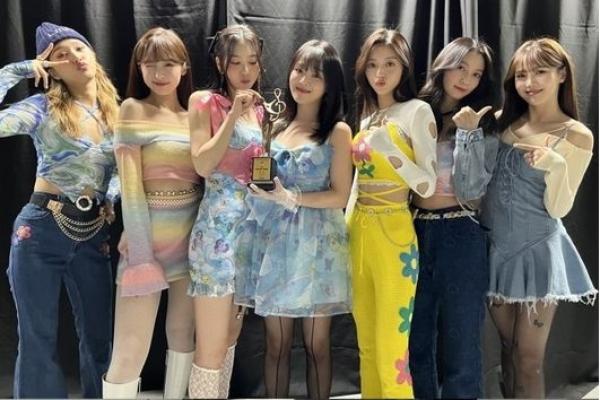 Tiket Fansmeet Oh My Girl Terjual Habis di Hari Pertama Penjualan