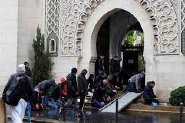 Prancis Tutup Masjid Al-Farouk Karena Dituding Menyebarkan Kebencian ke Israel 