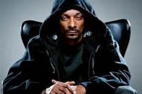 Rapper Asal AS "Snoop Dogg" Gandeng BTS Untuk Project Lagu Barunya