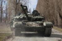 Tak Ada Tank, Pejabat AS Sarankan Ukraina Tunda Serangan Besar ke Rusia