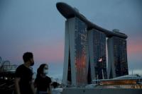 Singapura Hapus Sebagian Besar Pembatasan Covid Pekan Depan