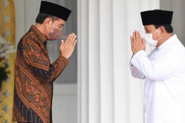 Presiden Joko Widodo dan Menteri Pertahanan Prabowo Subianto 