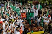 Petani Sawit Protes Kenaikan Biaya Larangan Ekspor Minyak Goreng
