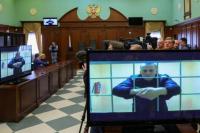 Musuh Kremlin yang dipenjara, Navalny, Mengecam Perang Putin di Ukraina