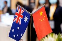 Ilustrasi: Bendera China dan Australia. Foto: Reuters