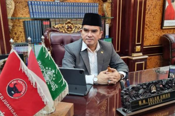 Puan Ingatkan Ancaman Krisis Pertalite, Gus Falah Desak Buat Regulasi Pro Rakyat