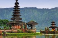 Juli-Agustus, Wisatawan Asing Bakal Berbondong-bondong Kunjungi Indonesia