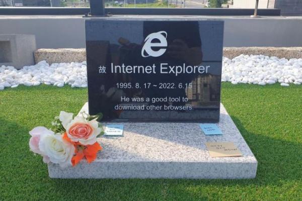 Batu Nisan Internet Explorer Viral di Korea Selatan