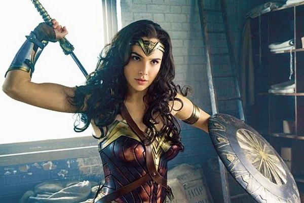 Gal Gadot Sang Wonder Woman Didapuk Jadi Pemeran Utama Film Cleopatra