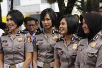 Kapolri Naikkan Pangkat dan Jabatan Sejumlah Polisi Wanita