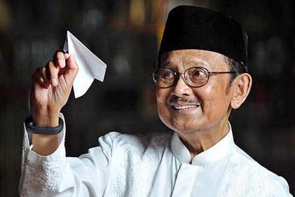 Saat Para Tokoh Mengenang Sosok Inspiratif BJ Habibie