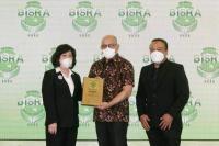 BCA Diganjar Gold Champion BISRA Award untuk Katagori Perusahaan Swasta Nasional Terbuka