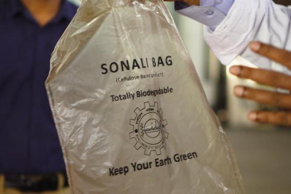 Bangladesh Ciptakan Tas Biodegradable Untuk Menggantikan Plastik