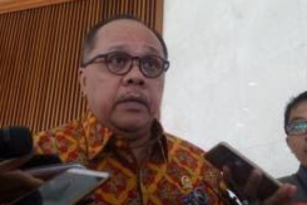 Anggota DPR Kritisi Penggunaan Baret dan Tongkat Komando Pejabat BPN