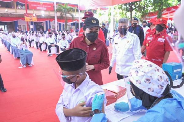 Dukung Vaksinasi Dosis ke Empat, Ketua DPR Minta Booster Pertama Tetap Tingkatkan