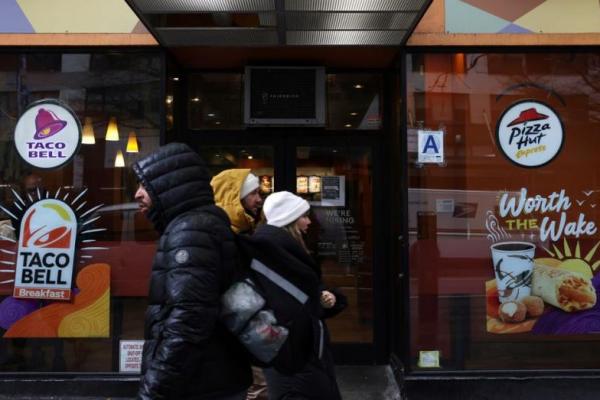 Konsumen Amerika Berhemat, KFC dan Pizza Hut Tawarkan Diskon