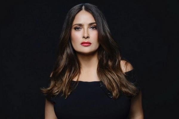 Salma Hayek Tergoda Tarian Erotis Channing Tatum di Film Magic Mike 3