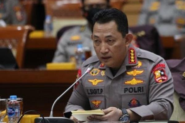 Kapolri Sebut Irjen Teddy Minahasa Terlibat Peredaran Narkoba 