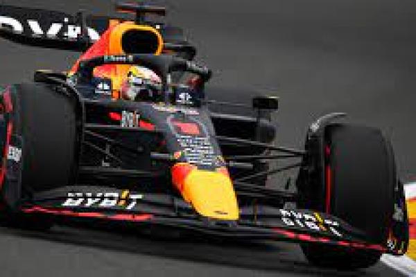 Kalahkan Hamilton, Max Verstappen jadi Jawara GP Amerika Serikat