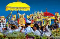 Umat Hindu Bali Rayakan Hari Buda Cemeng Menail, Hakikat Kesucian Pikiran