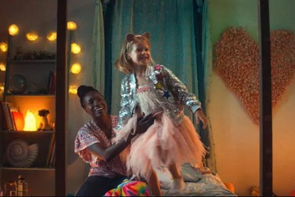 Nanny Tayang November, Kekuatan Supernatural Hantui Pengasuh Imigran dari Senegal