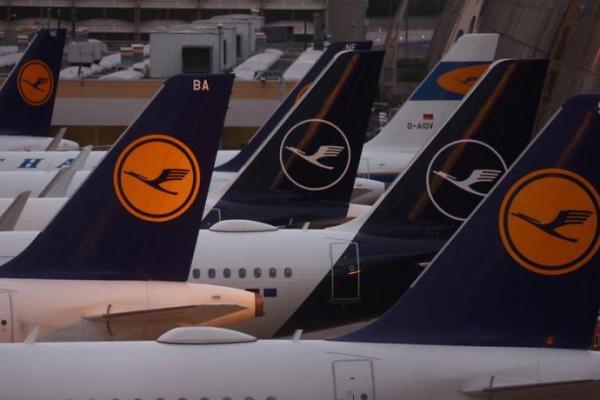 Pilot Mogok, Lufthansa Batalkan 800 Penerbangan, Penumpang Terlantar
