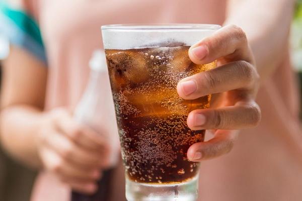 Bolehkah Minum Soda Setelah Olahraga? Ketahui Efeknya untuk Tubuh