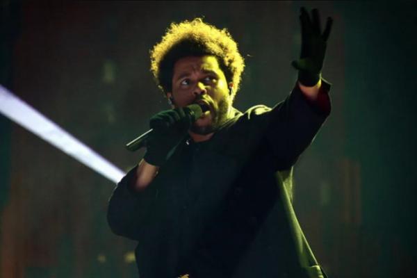 The Weeknd Hentikan Konser di Los Angeles, Suaranya Mendadak Hilang saat Bernyanyi