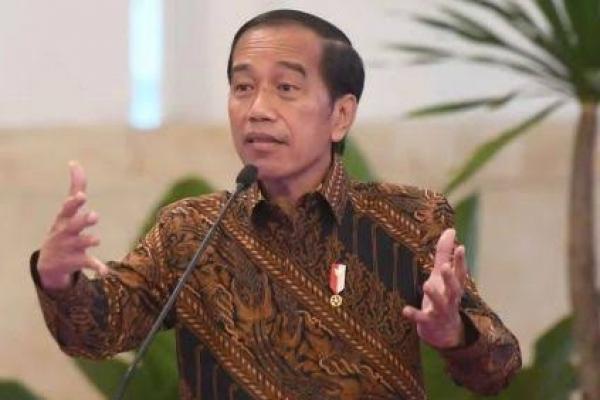 Jokowi: Ada Pemimpin Rambutnya Memutih Karena Memikirkan Rakyat