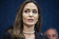 Tak Percaya Diri Jadi Sutradara, Angelina Jolie Menangis di Kamar Mandi