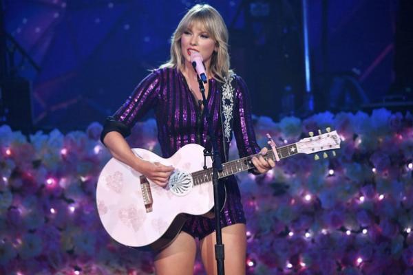 Apa Lagu Taylor Swift yang Mewakili Zodiakmu? Inilah Cara Penggemar Astrologi Memaknainya