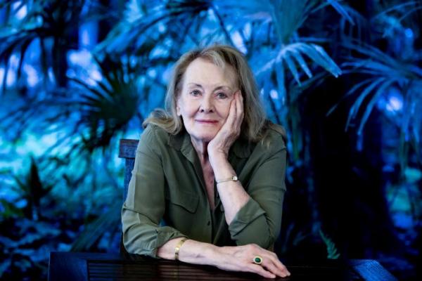 Penulis Prancis Annie Ernaux Dianugerahi Hadiah Nobel Sastra