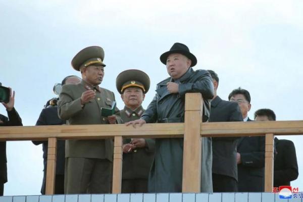 Korea Utara Tembakkan Rudal dan Terbangkan Pesawat Tempur Dekat Perbatasan