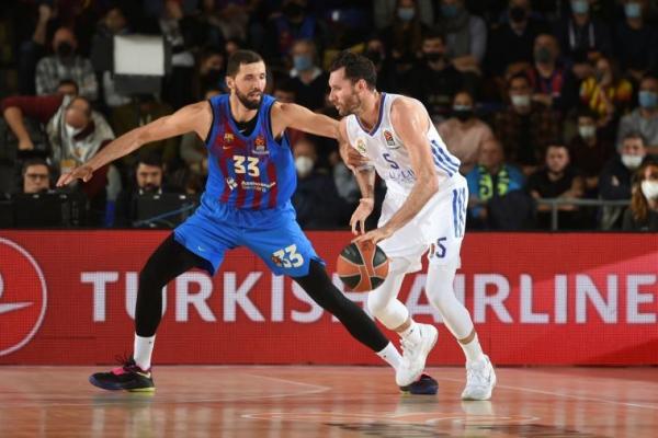 Barcelona Memenangkan El Clasico Bola Basket