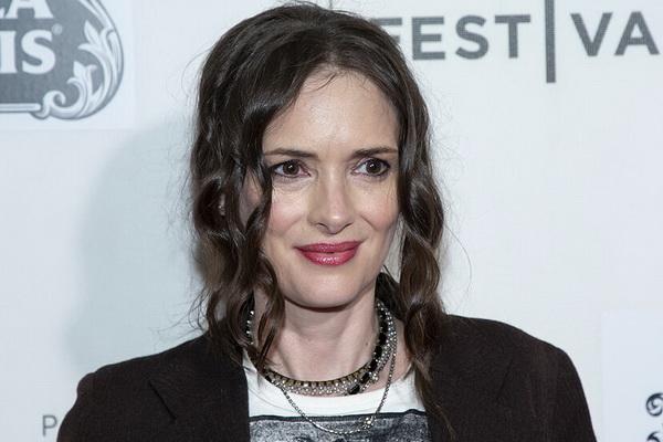 Melejit di Stranger Things, Winona Ryder Ungkap Masa Kelam Hidupnya di Usia 30-an